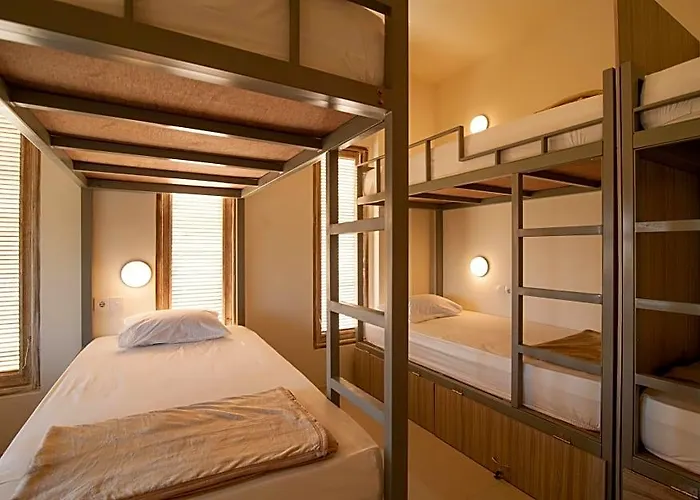 Kememai Hotel